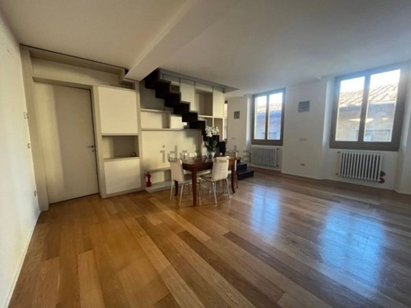 appartamento in vendita a Firenze in zona Centro Santa Croce