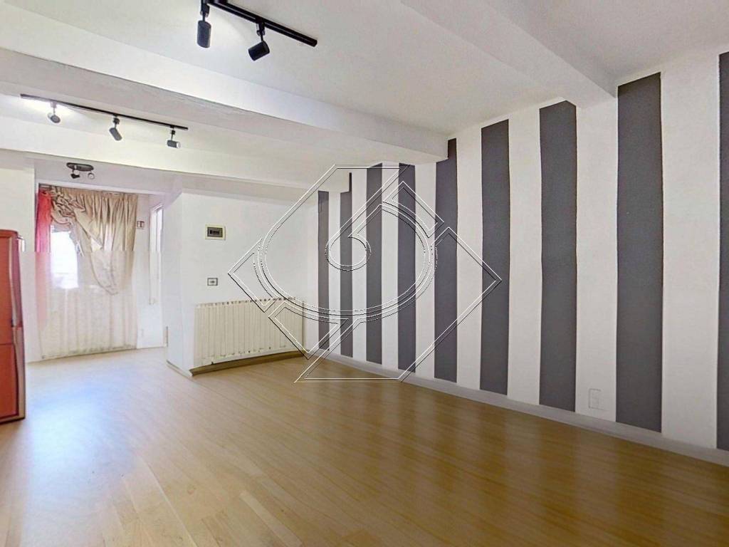 appartamento in vendita a Firenze in zona Centro Santa Maria Novella