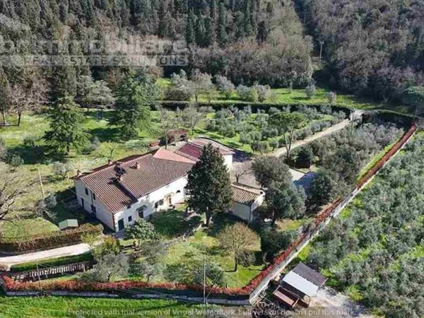 casa indipendente in vendita a Firenze in zona Rovezzano
