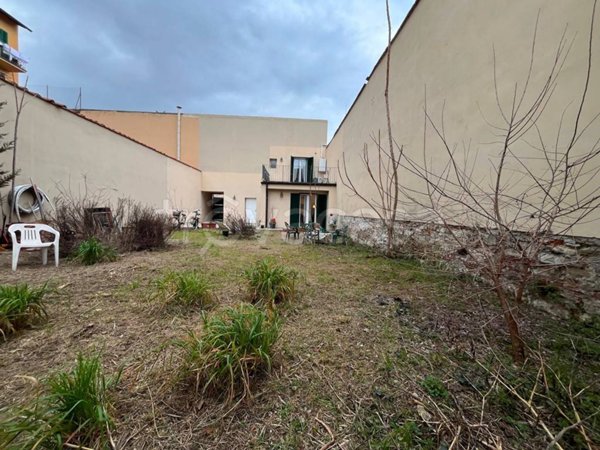 casa indipendente in vendita a Firenze in zona Centro Storico