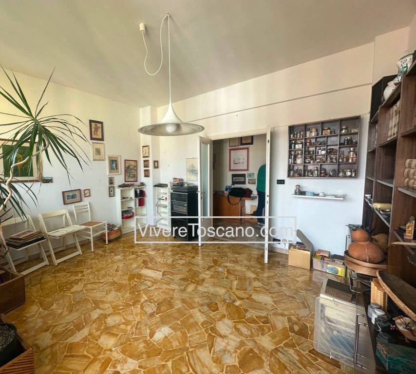 appartamento in vendita a Firenze in zona Isolotto