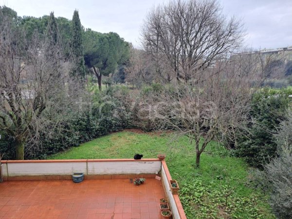 appartamento in vendita a Firenze in zona Isolotto