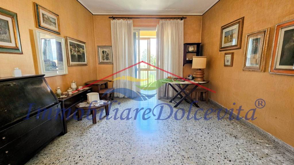 appartamento in vendita a Firenze in zona Coverciano