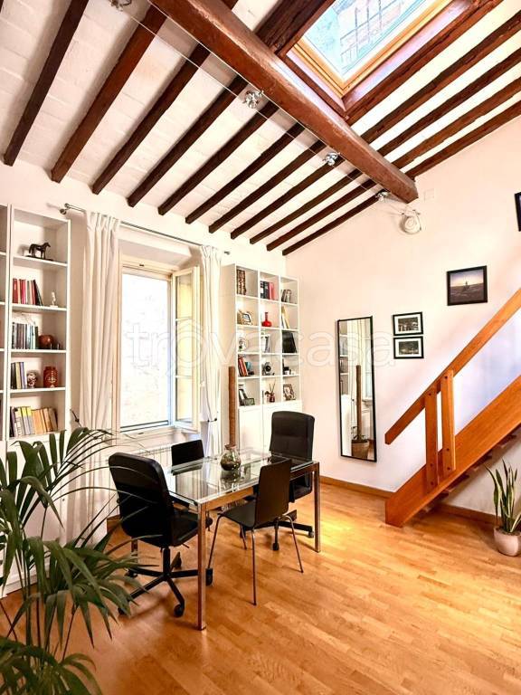 appartamento in vendita a Firenze in zona Centro Santa Maria Novella
