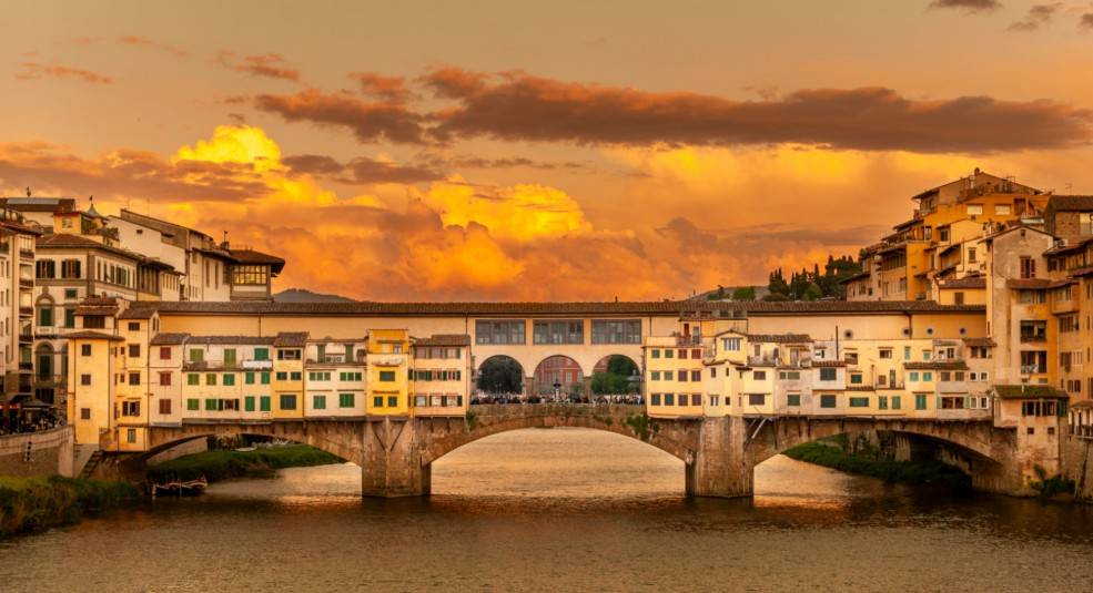 intera palazzina in vendita a Firenze in zona Centro Santa Maria Novella