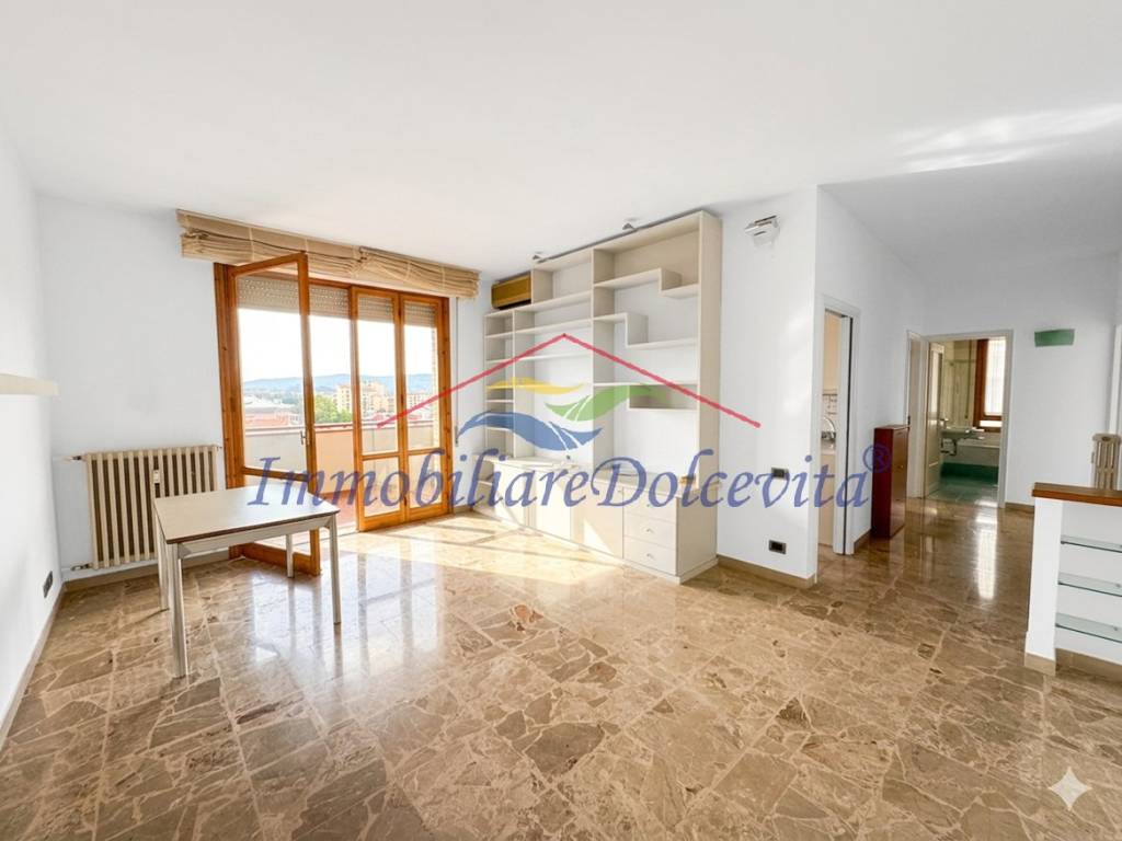 appartamento in vendita a Firenze in zona Isolotto