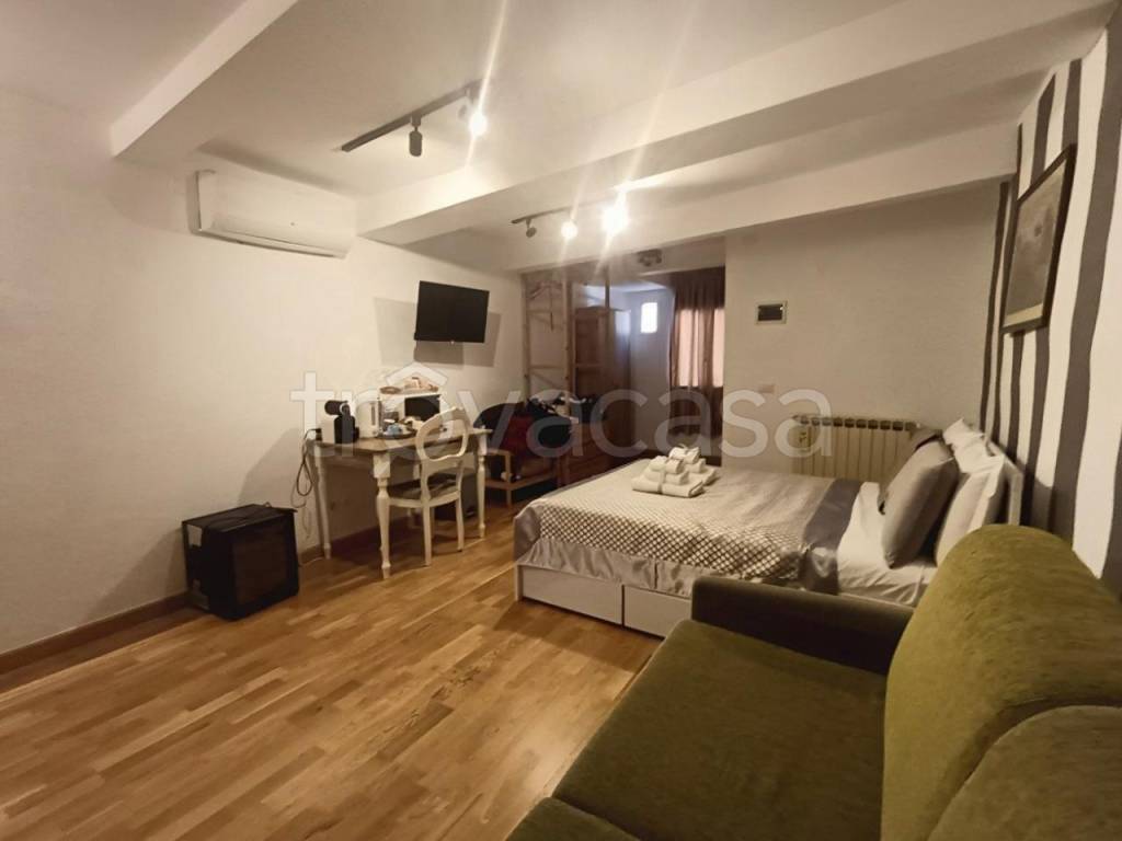 appartamento in vendita a Firenze in zona Centro Santa Maria Novella
