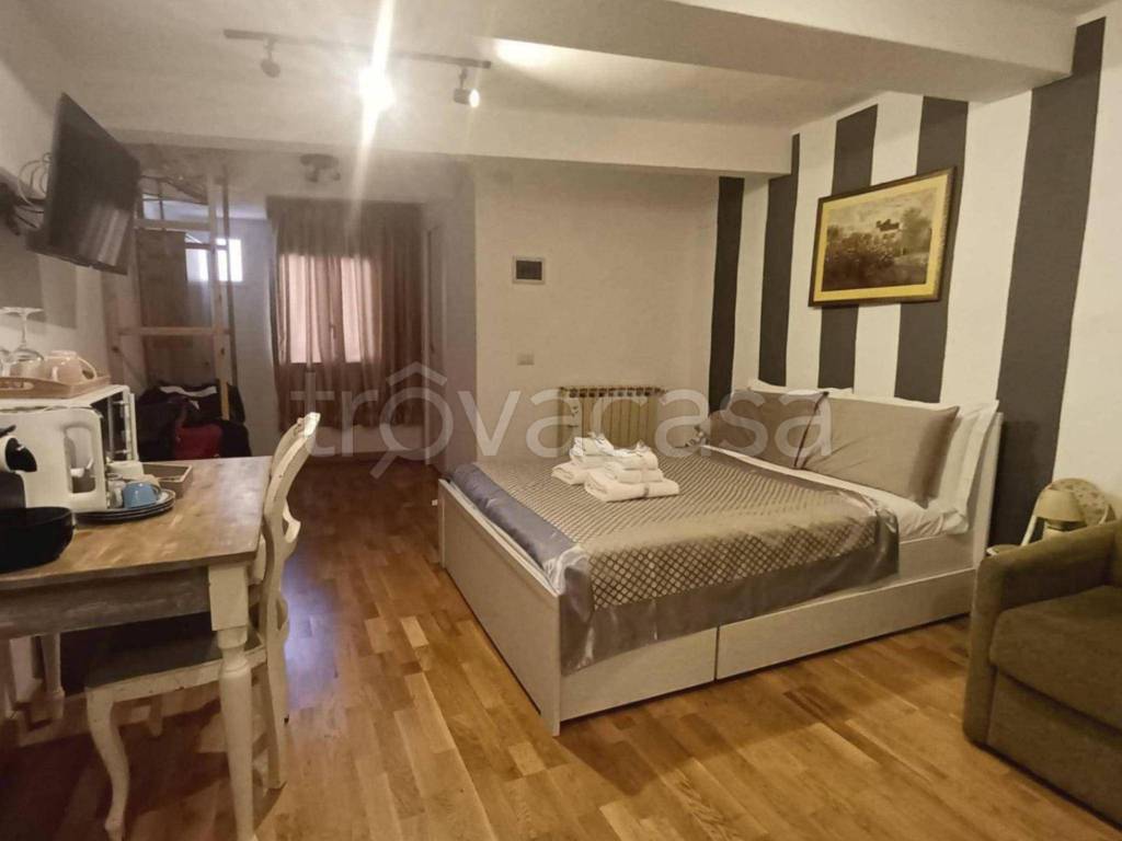 appartamento in vendita a Firenze in zona Centro Santa Maria Novella