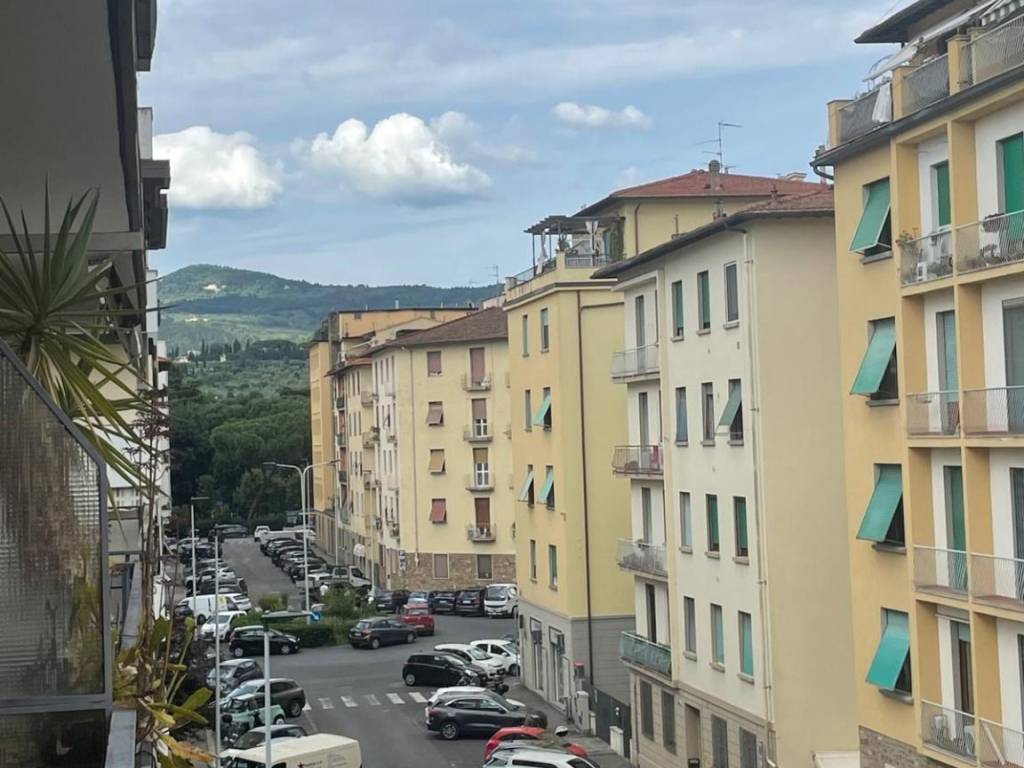 appartamento in vendita a Firenze in zona Coverciano