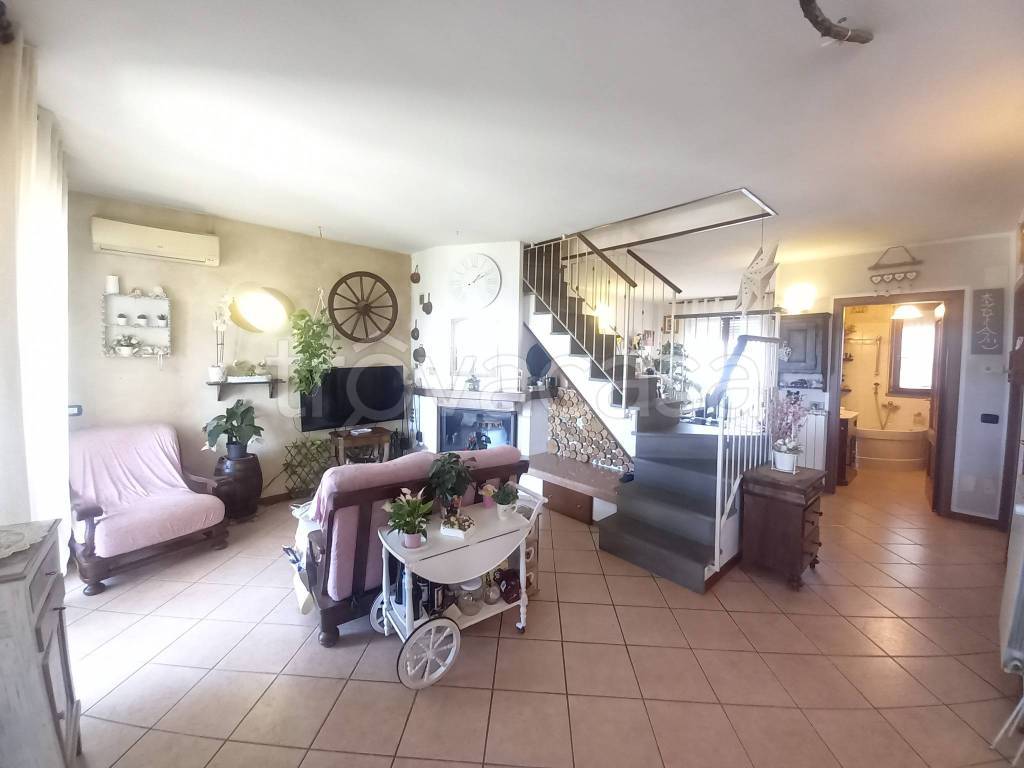 appartamento in vendita a Firenze in zona Cintoia