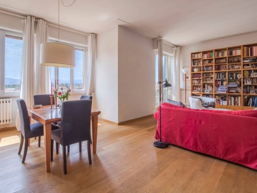 appartamento in vendita a Firenze in zona Campo di Marte