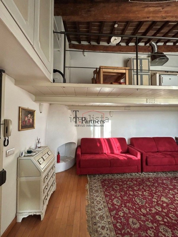 appartamento in vendita a Firenze in zona Centro Santa Maria Novella
