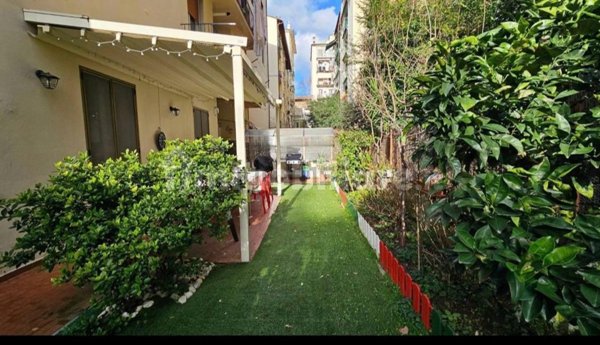 appartamento in vendita a Firenze in zona Campo di Marte