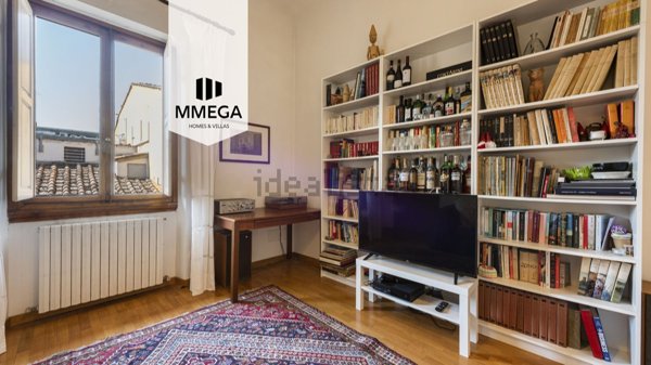 appartamento in vendita a Firenze in zona Centro Santa Croce