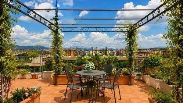 appartamento in vendita a Firenze in zona Novoli