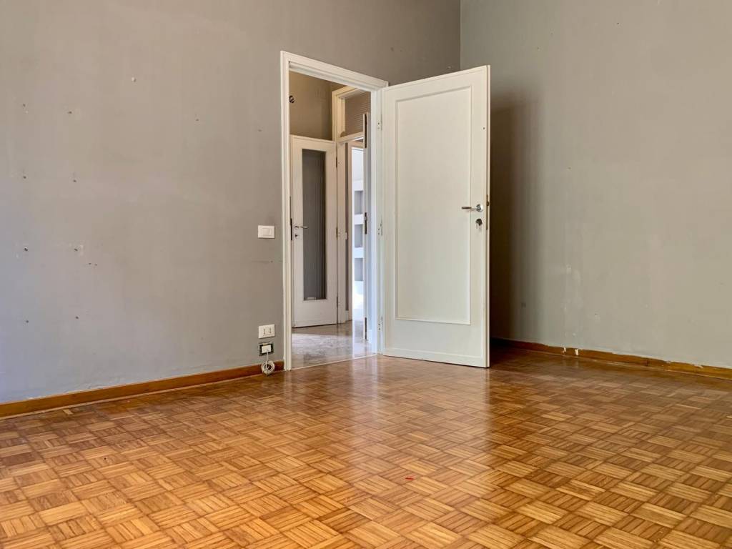 appartamento in vendita a Firenze in zona Campo di Marte