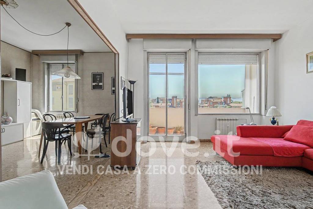 appartamento in vendita a Firenze in zona Isolotto