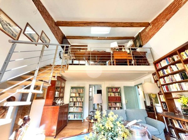appartamento in vendita a Firenze in zona Campo di Marte