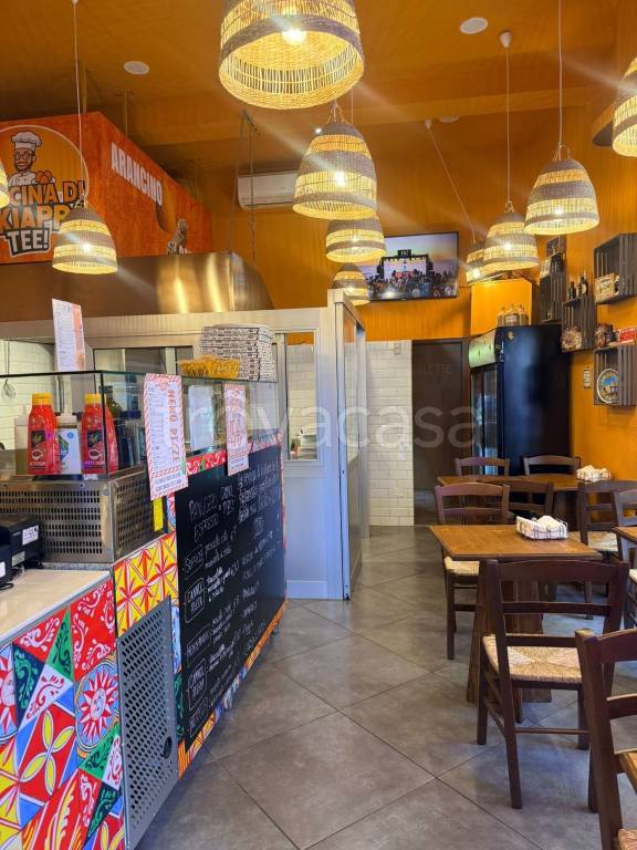 negozio in vendita a Firenze in zona Campo di Marte
