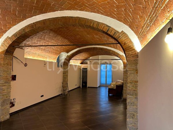 negozio in vendita a Firenze in zona Galluzzo