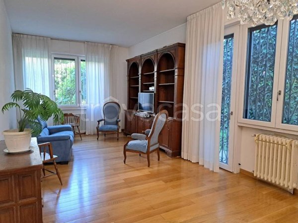 appartamento in vendita a Firenze in zona Campo di Marte