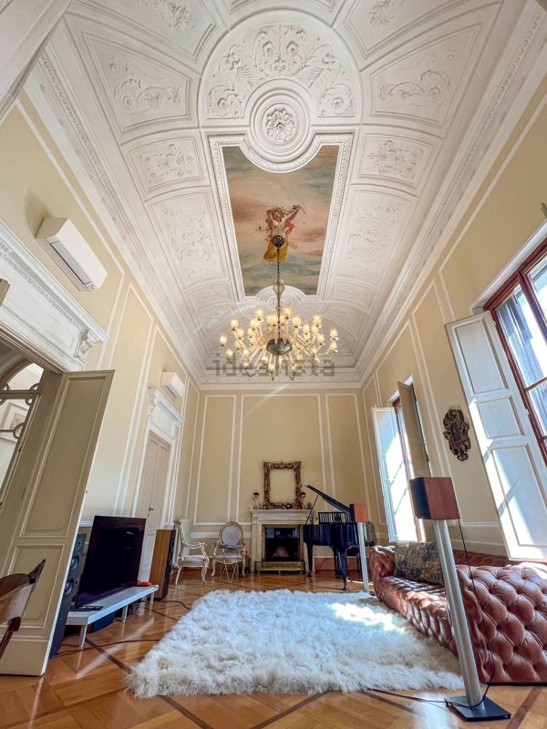 appartamento in vendita a Firenze in zona Centro Santa Croce