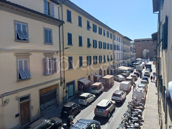 appartamento in vendita a Firenze in zona Centro San Frediano