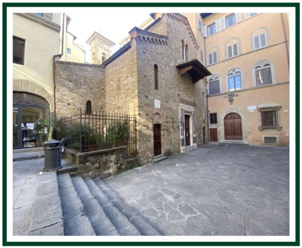appartamento in vendita a Firenze in zona Centro Santa Maria Novella