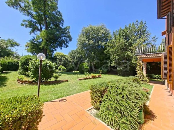 appartamento in vendita a Firenze in zona Coverciano