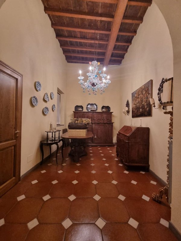 appartamento in vendita a Firenze in zona Centro Santa Maria Novella