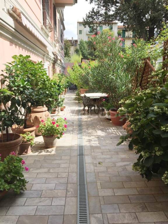 appartamento in vendita a Firenze in zona Campo di Marte