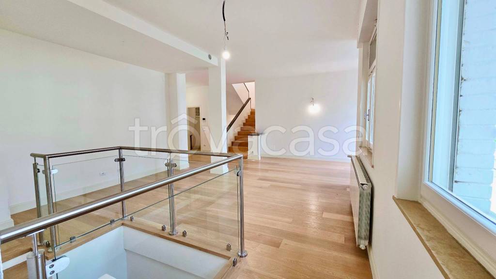 casa indipendente in vendita a Firenze in zona Rovezzano