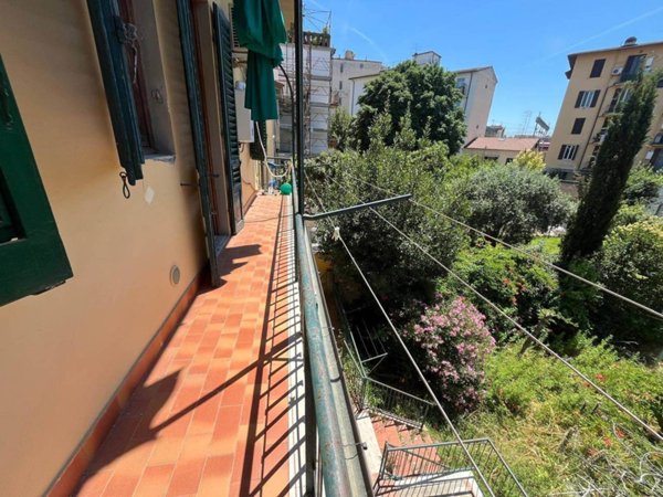 appartamento in vendita a Firenze in zona Statuto