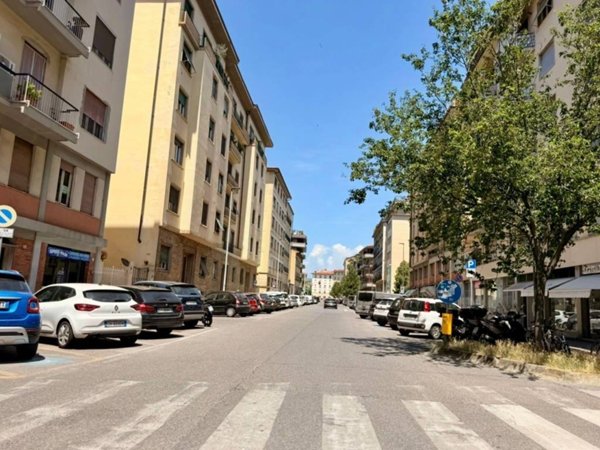 appartamento in vendita a Firenze in zona Bellariva