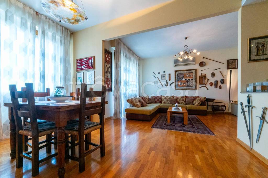 appartamento in vendita a Firenze in zona Rovezzano