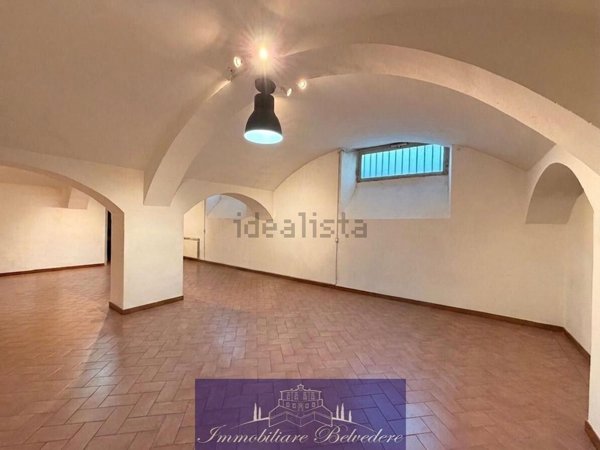 locale di sgombero in vendita a Firenze in zona Statuto