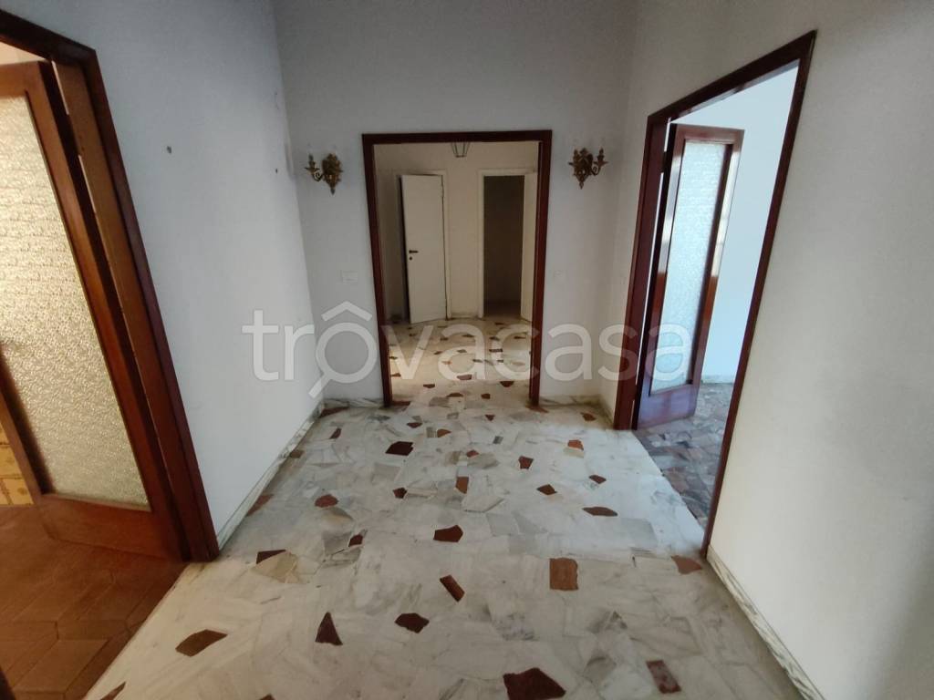 appartamento in vendita a Firenze in zona Statuto