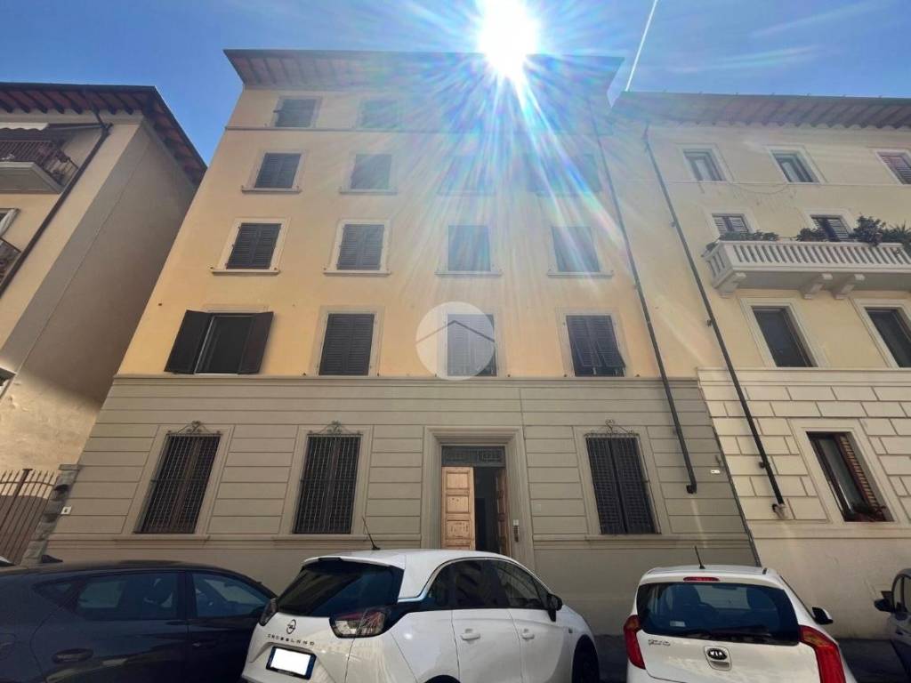 appartamento in vendita a Firenze in zona Campo di Marte
