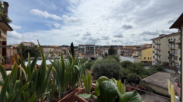 appartamento in vendita a Firenze in zona Legnaia