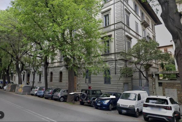 appartamento in vendita a Firenze in zona Le Cure