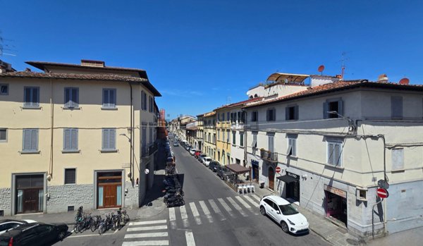 appartamento in vendita a Firenze in zona Pignone