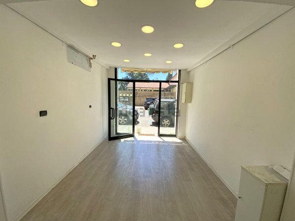 negozio in vendita a Firenze in zona Coverciano