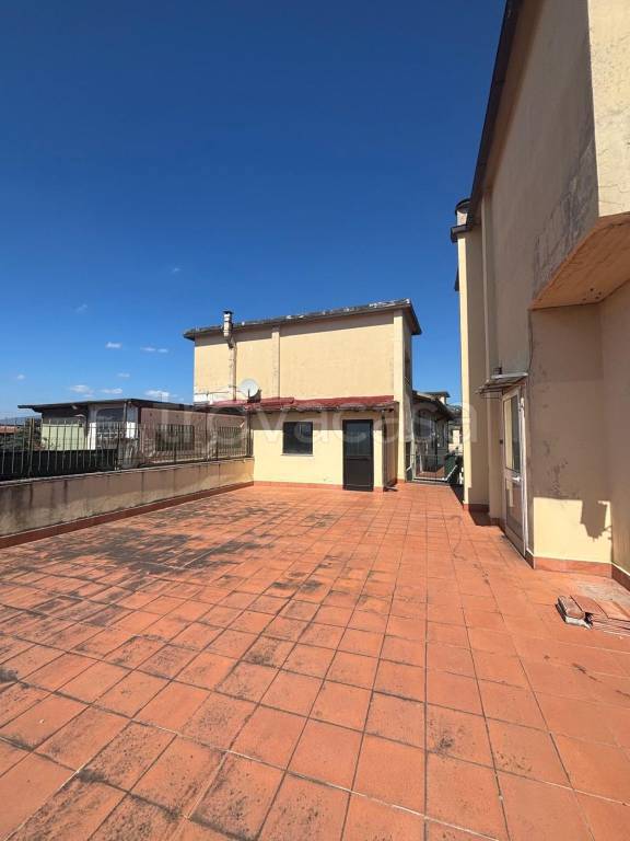 appartamento in vendita a Firenze in zona Firenze Nova