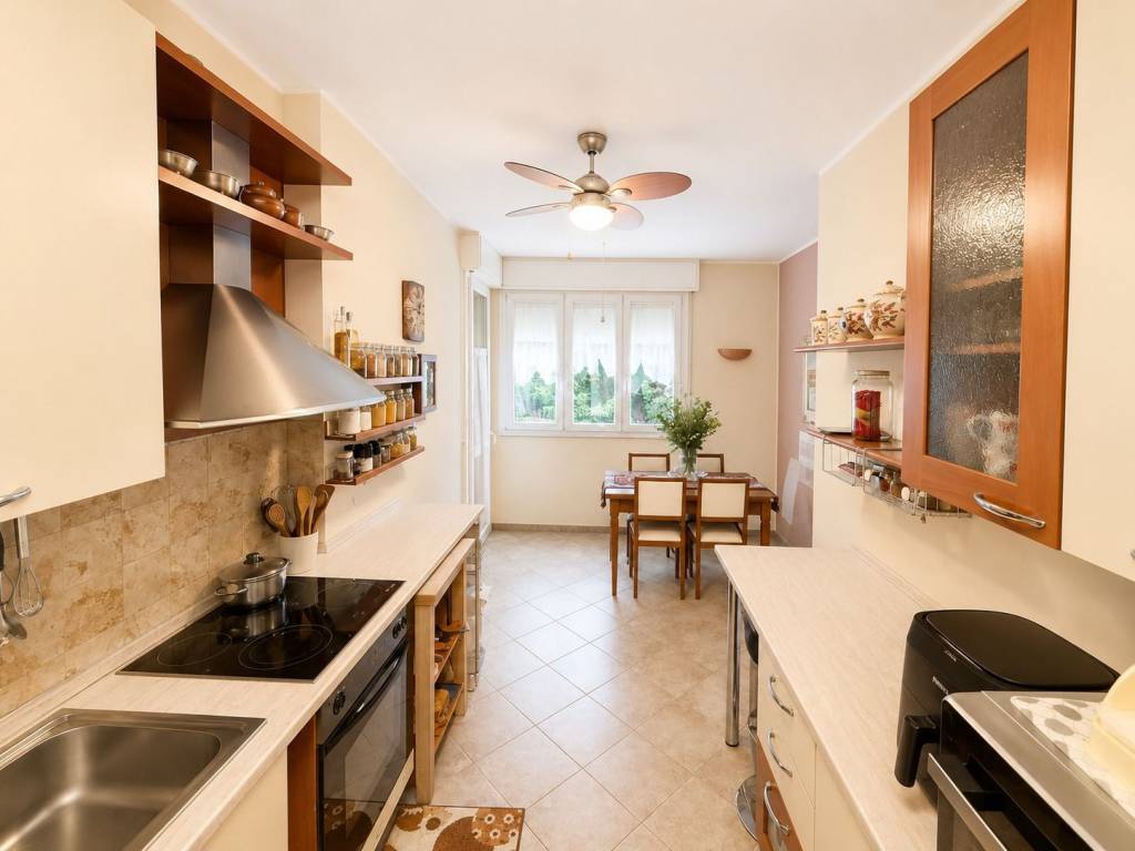 appartamento in vendita a Firenze in zona Isolotto