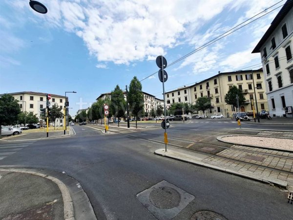negozio in vendita a Firenze in zona Statuto