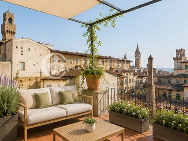 appartamento in vendita a Firenze in zona Centro Santa Croce