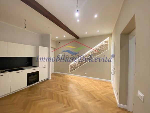 appartamento in vendita a Firenze in zona Centro Santa Maria Novella