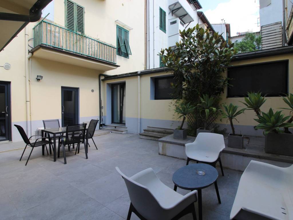 appartamento in vendita a Firenze in zona Campo di Marte
