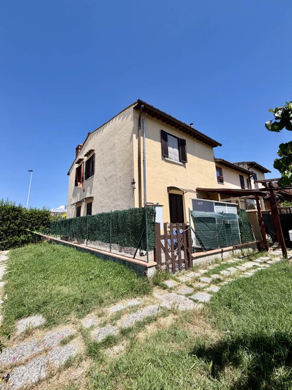casa indipendente in vendita a Firenze in zona Soffiano
