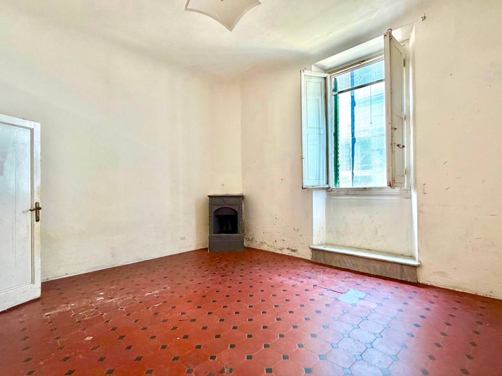 appartamento in vendita a Firenze in zona Centro San Lorenzo